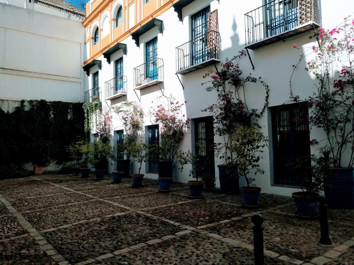 Wish Suite Juderia De Sevilla Exterior photo